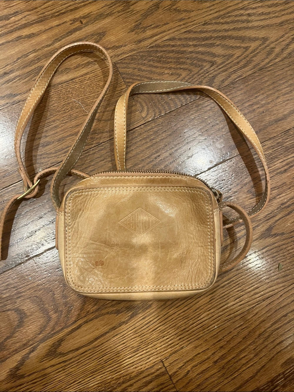 ESPRIT vtg Leather Crossbody Bag - Everyday Compact Shoulder Bag